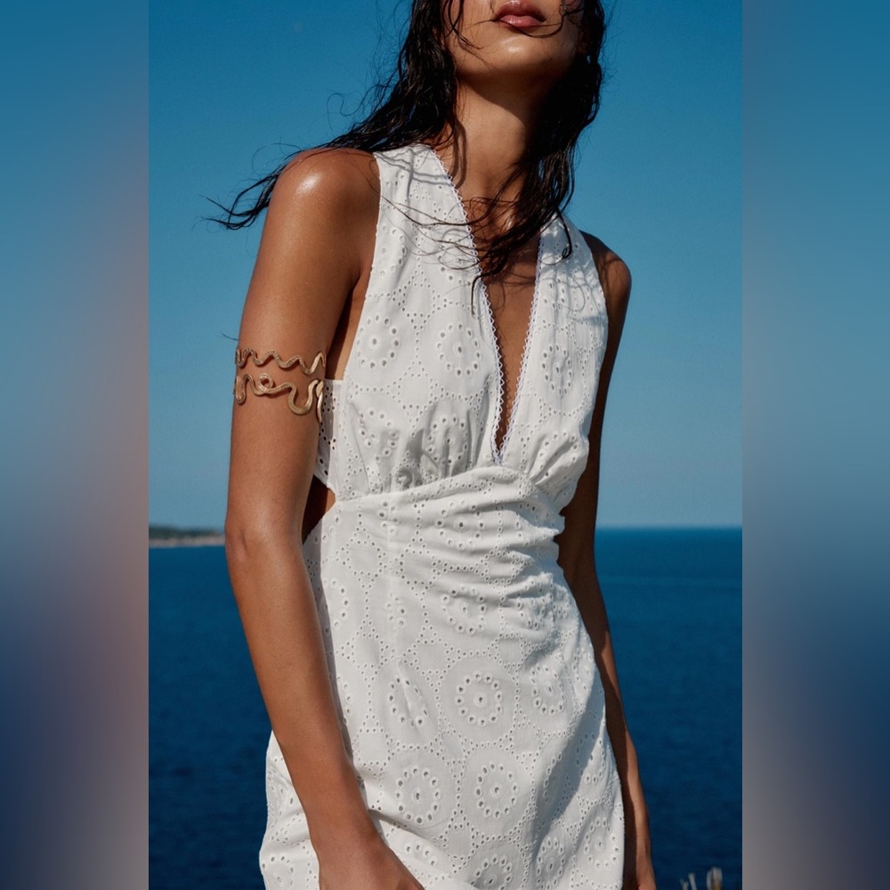 ZARA Cotton Eyelet Embroidered Halter Midi dress. L NWT - Picture 3 of 16